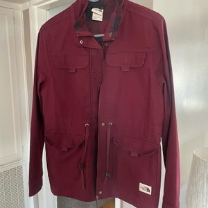 North face casual red jacket with large pockets